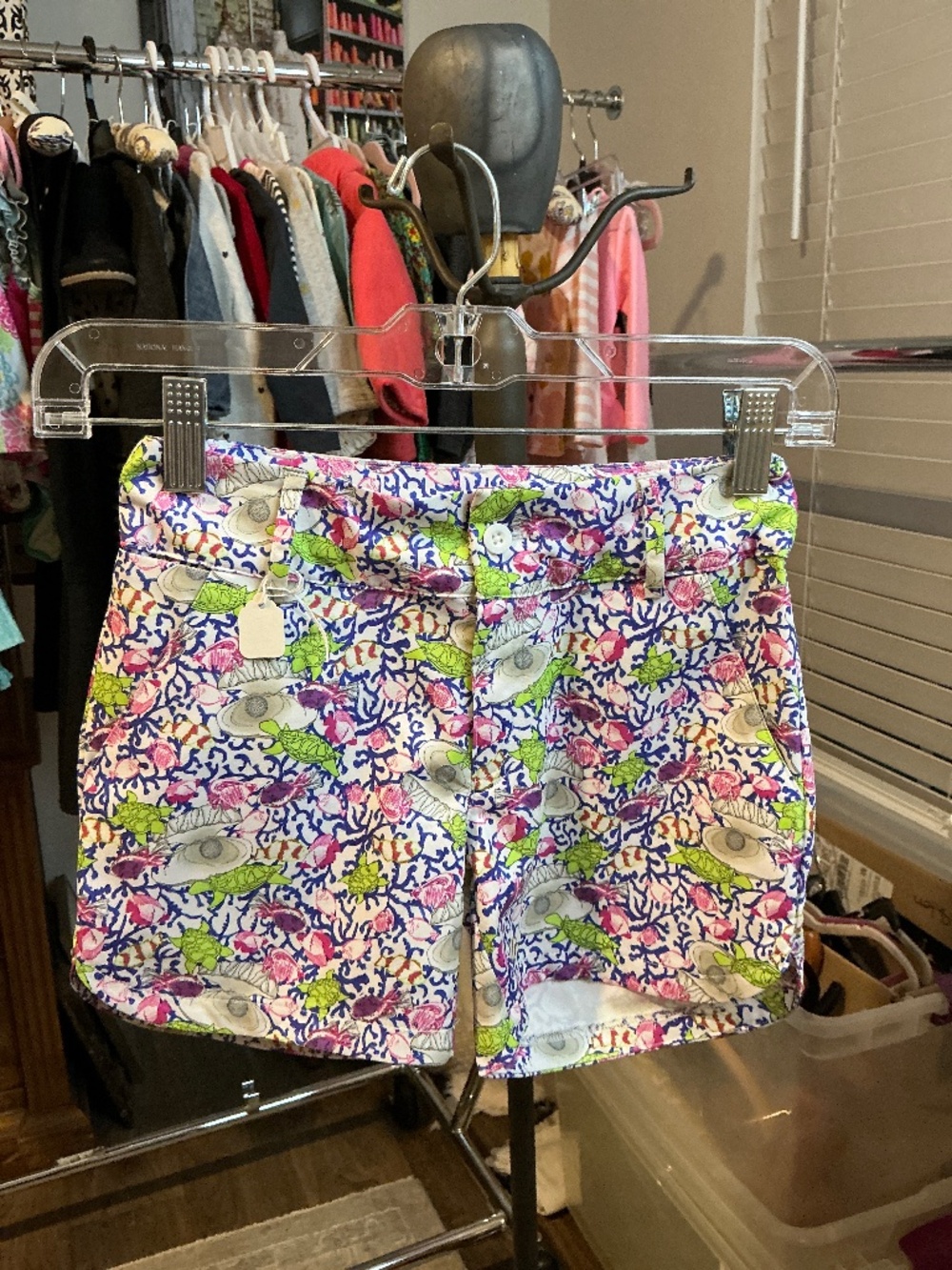 Turtles & tees size 5/6 girls short